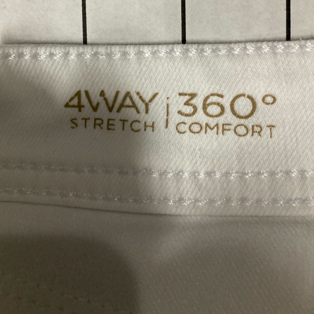 DL1961 Women’s Size‎ 28 White Amanda Skinny Jeans - Picture 3 of 11